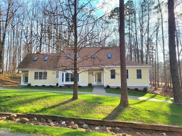 6101 Bent Oak Drive, Durham, NC 27705