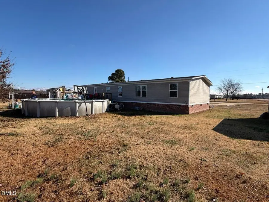 21 Greenview Court, Dunn, NC 28334 - Image #3