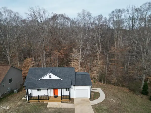 242 Oakdale Avenue, Clayton, NC 27520