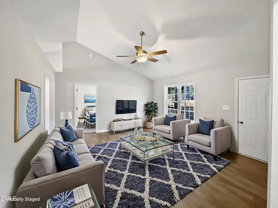 165 Sommerset Drive, Clayton, NC 27520 - Image #3