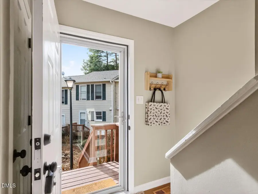 113 Weatherstone Drive #Unit B, Chapel Hill, NC 27514 - Image #3