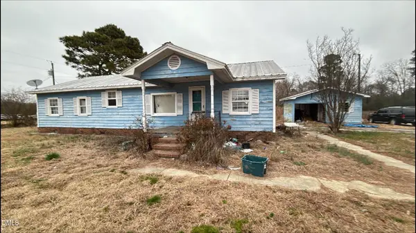 484 Yellow Skin Road, Autryville, NC 28318