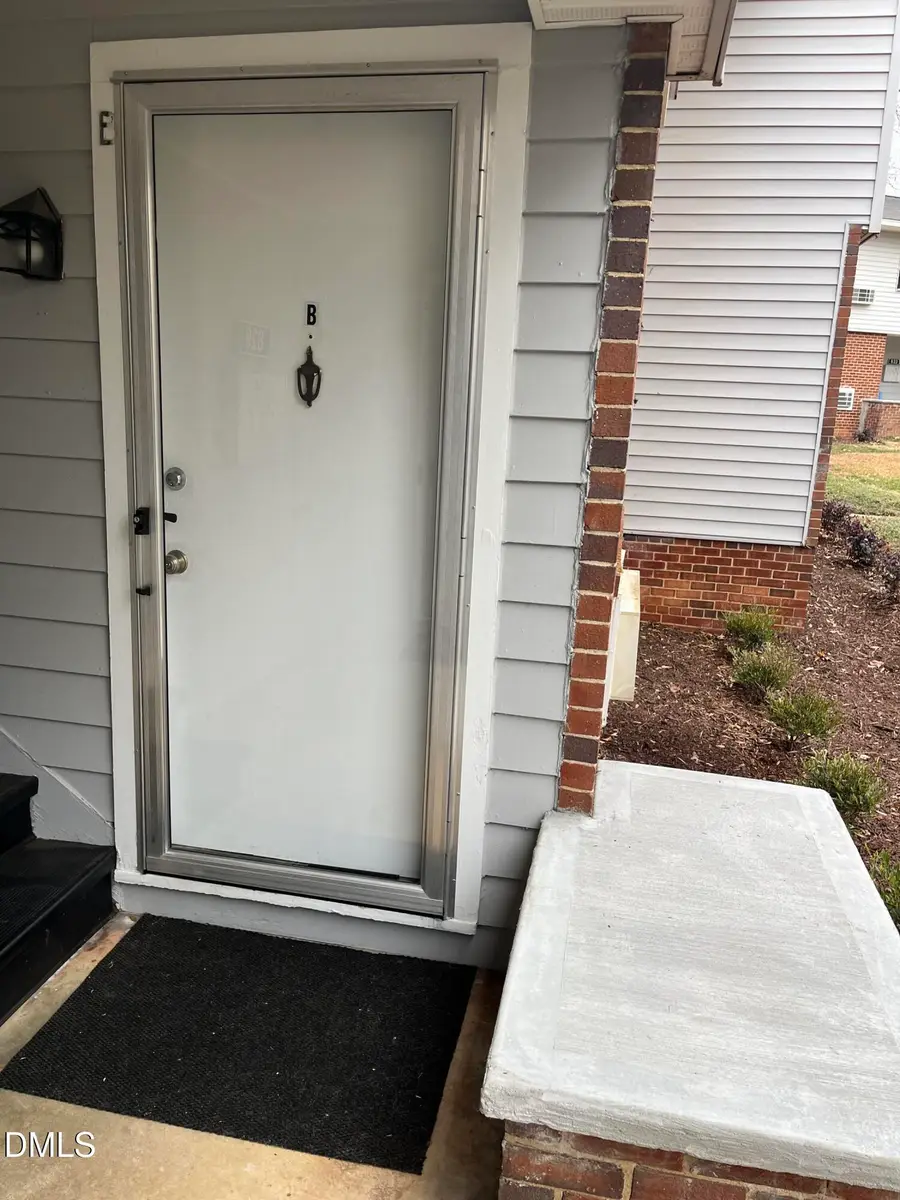 629 Daniels Street #B, Raleigh, NC 27605 - Image #3