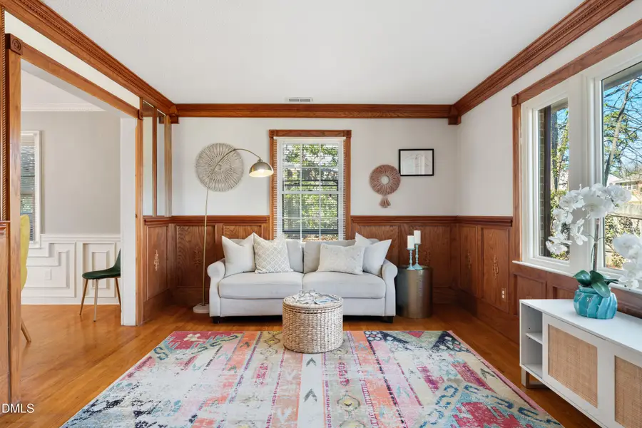 318 E Millbrook Road, Raleigh, NC 27609 - Image #3