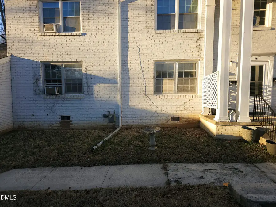 1400 Roslyn Drive #Unit 15b, Burlington, NC 27215 - Image #2