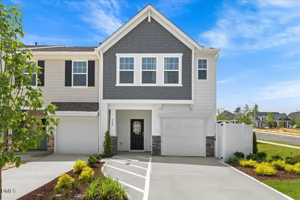 931 Kensley Grove Lane #37, Fuquay Varina, NC 27526