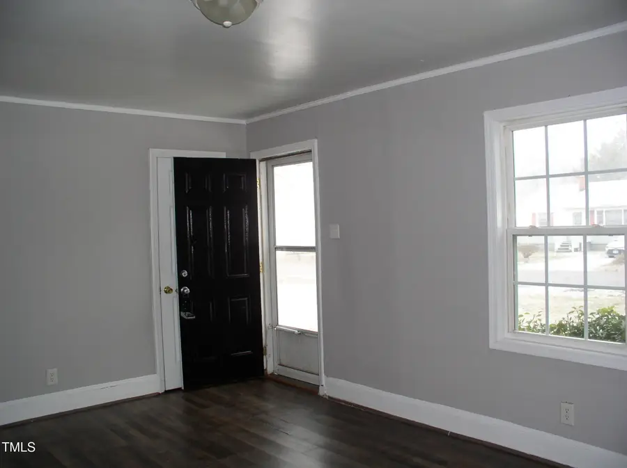 105 S Elizabeth Street, Henderson, NC 27536 - Image #2