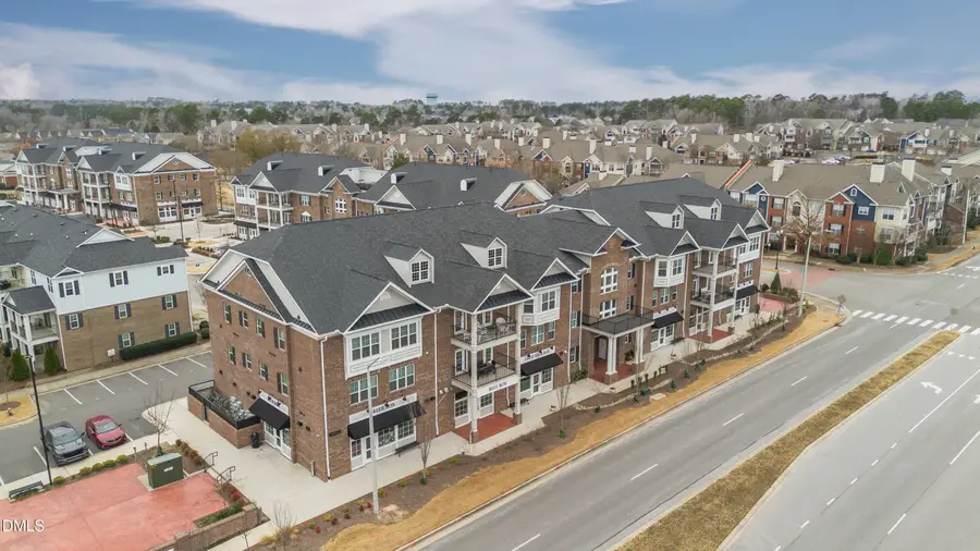 1200 Gathering Park Cir #303, Cary, NC 27519 - Image #2