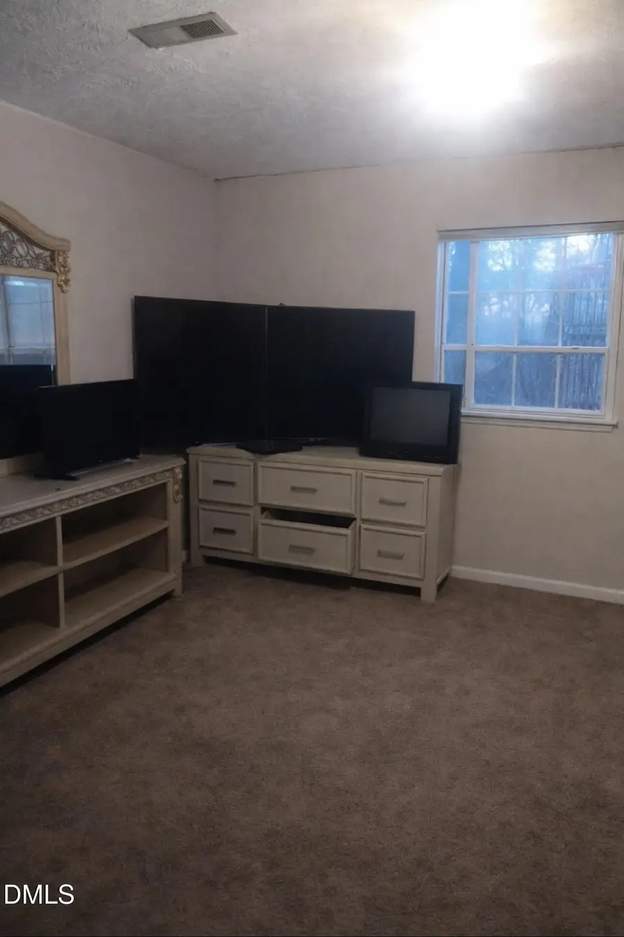 315 E Chapel Street, Saint Pauls, NC 28384 - Image #3