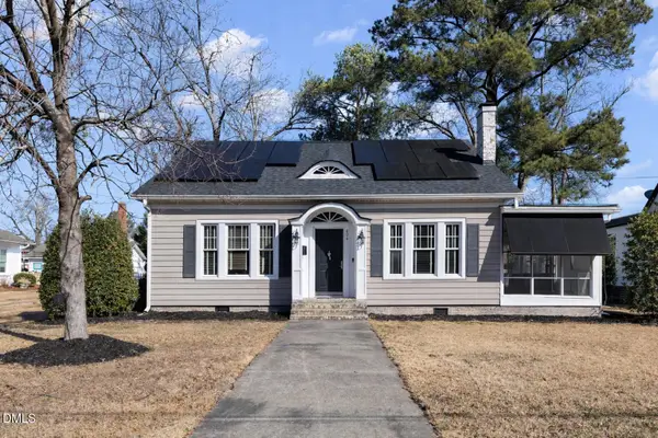 604 W Divine Street, Dunn, NC 28334