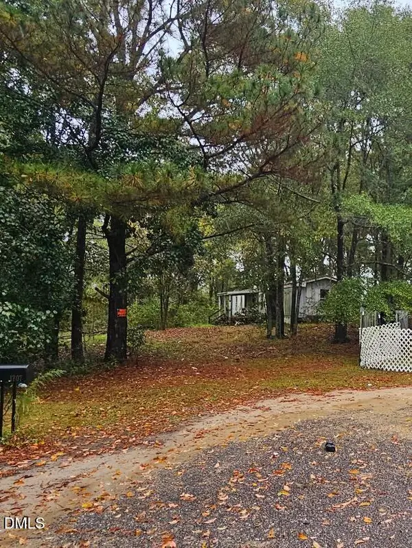 1712 Cleghorn Circle, Hope Mills, NC 28348