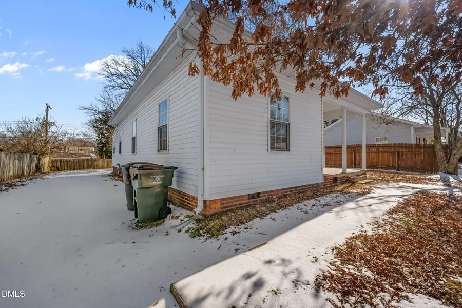 624 Delaware Avenue, Burlington, NC 27217 - Image #3