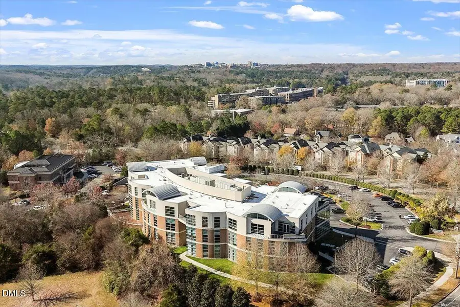 335 W Barbee Chapel Road, Chapel Hill, NC 27517 - Image #2