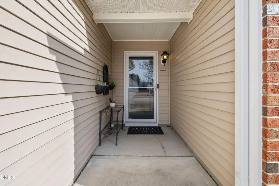 1009 Narcissus, Clayton, NC 27520 - Image #2