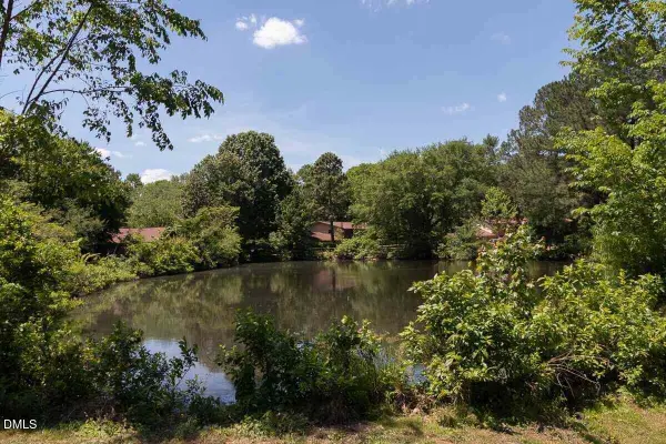 130 S Estes Drive #D1, Chapel Hill, NC 27514