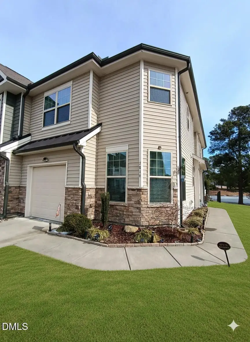 7816 Honeysuckle Bend Drive #724, Raleigh, NC 27616 - Image #2