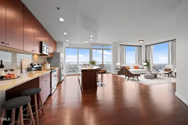 301 Fayetteville Street #2406, Raleigh, NC 27601