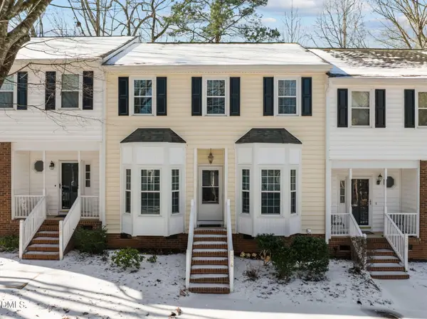 206 Riverwalk Circle, Cary, NC 27511