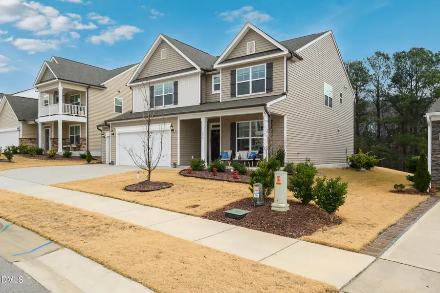 520 Glenwyck Court, Fuquay Varina, NC 27526 - Image #2