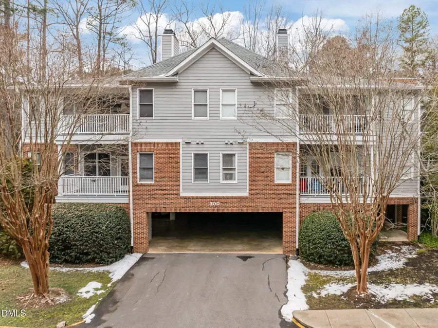 312 Lord Byron Court, Cary, NC 27513 - Image #3