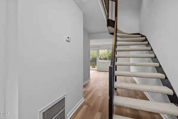 220 Elizabeth Street #Apt D1, Chapel Hill, NC 27514