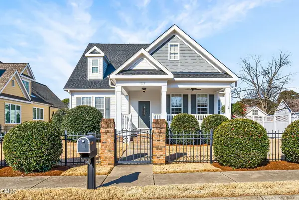 107 N Ellington Street, Apex, NC 27502