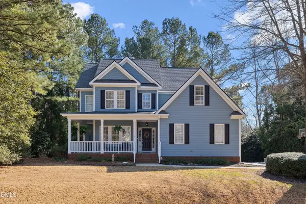 8649 Glade Hill Drive, Apex, NC 27539