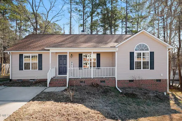 448 Henwood Court, Fuquay Varina, NC 27526