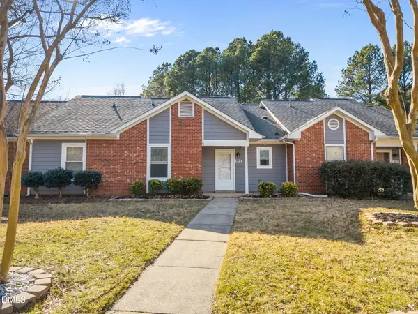 902 Huntington Park Drive, Morrisville, NC 27560