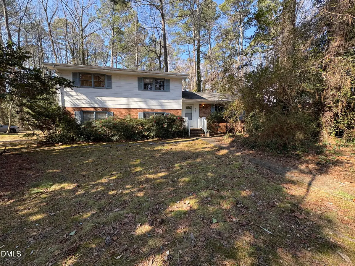 824 Ravenwood Drive, Raleigh, NC 27606 - #1