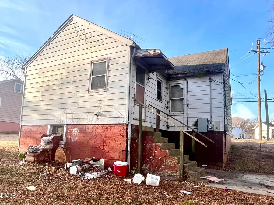 525 Lakeside Avenue, Burlington, NC 27217 - #3