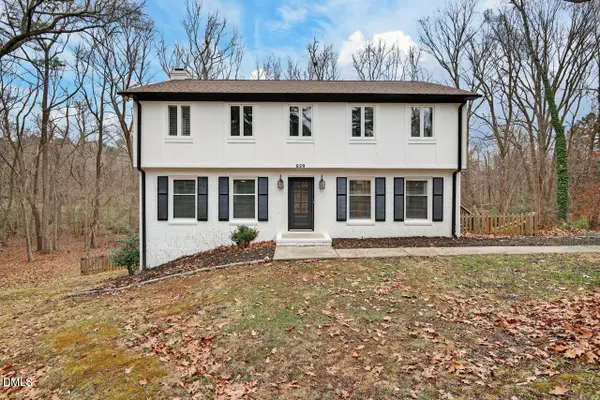 829 Sandlewood Drive, Durham, NC 27712