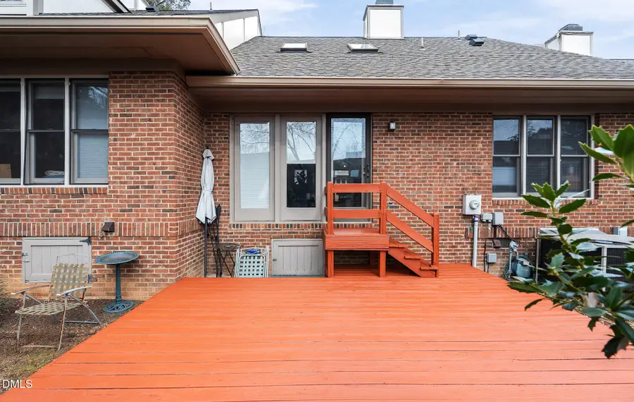 127 Essex Drive, Chapel Hill, NC 27514 - #3