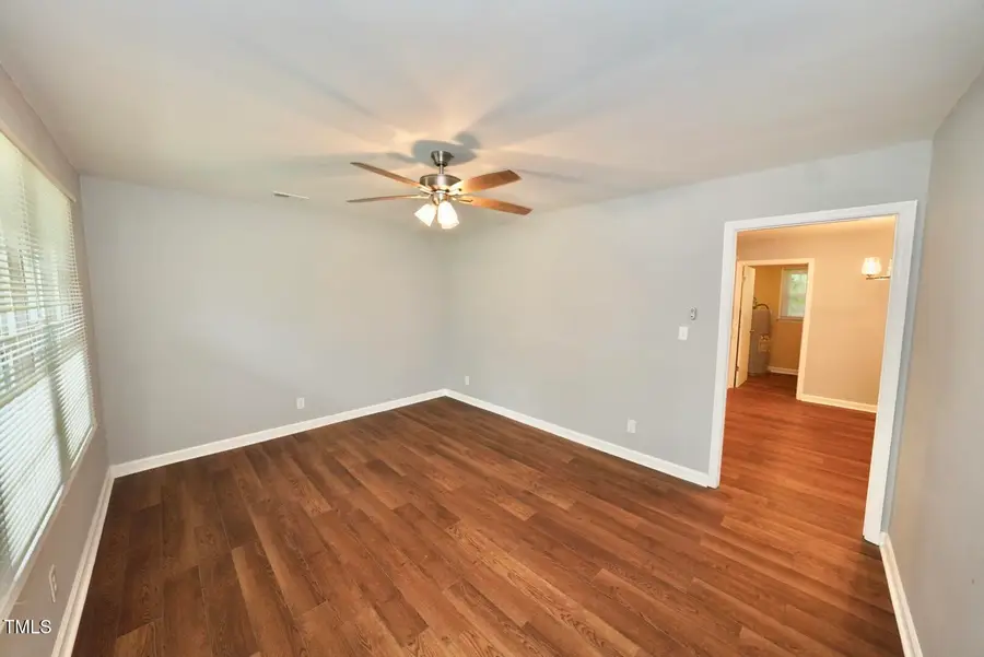 712 Boston Avenue, Washington, NC 27889 - #2