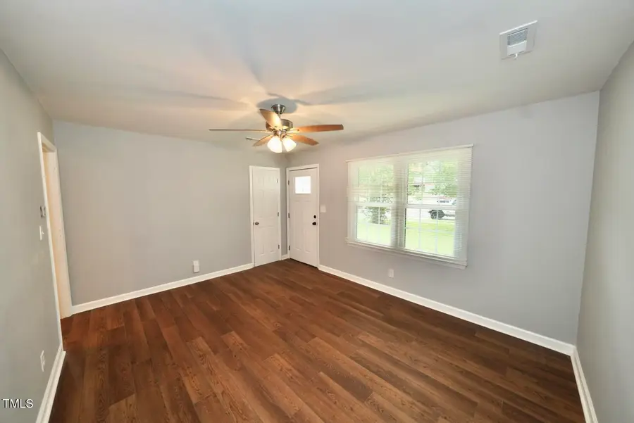 712 Boston Avenue, Washington, NC 27889 - #3