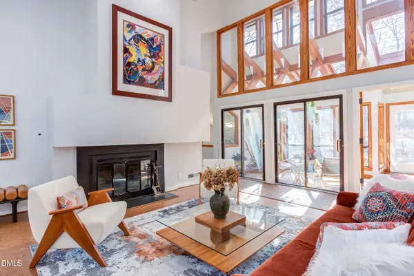 6 Harvey Place, Durham, NC 27705