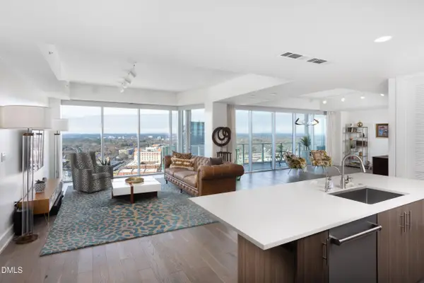 110 N Corcoran Street #2502, Durham, NC 27701