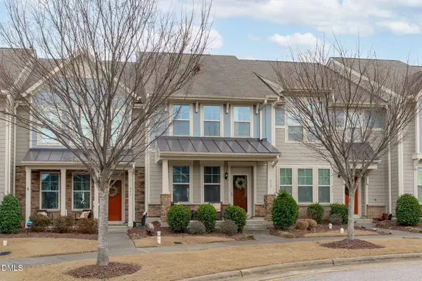 917 Ambergate Station, Apex, NC 27502