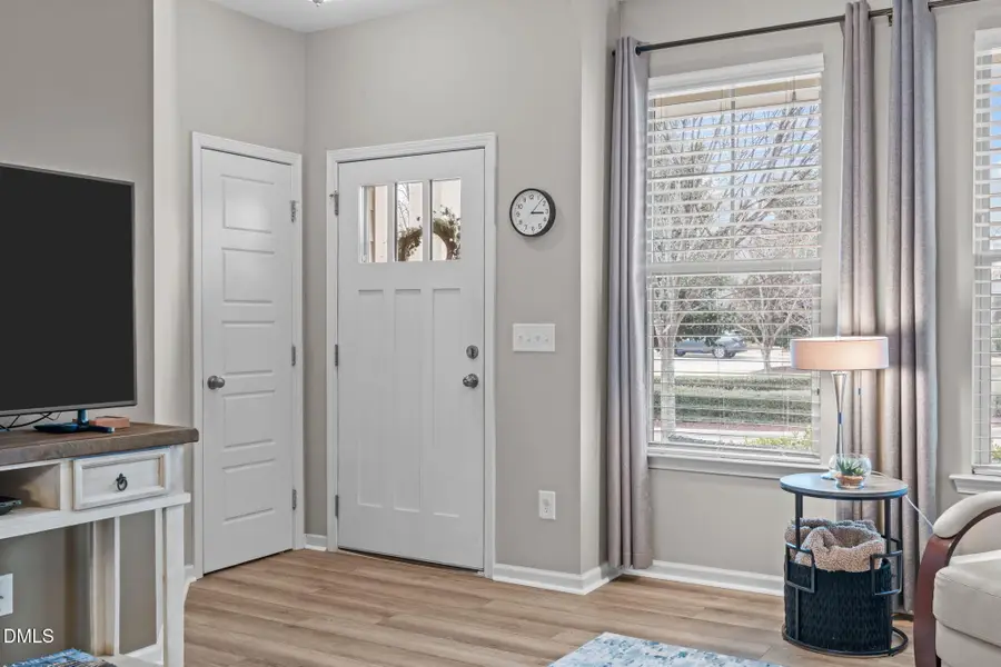 917 Ambergate Station, Apex, NC 27502 - #3