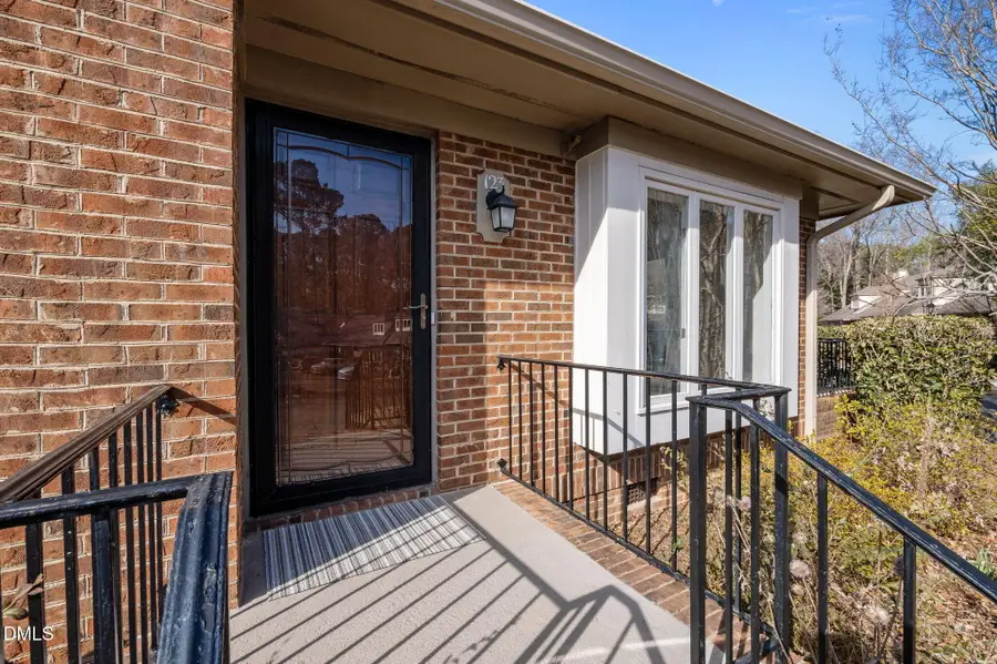 123 Essex Drive, Chapel Hill, NC 27514 - #3