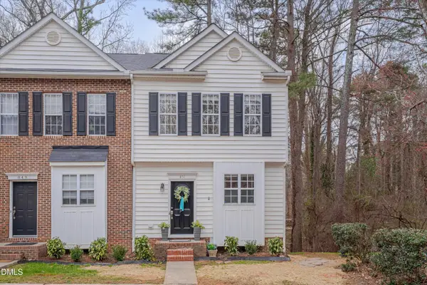 851 Genford Court, Raleigh, NC 27609