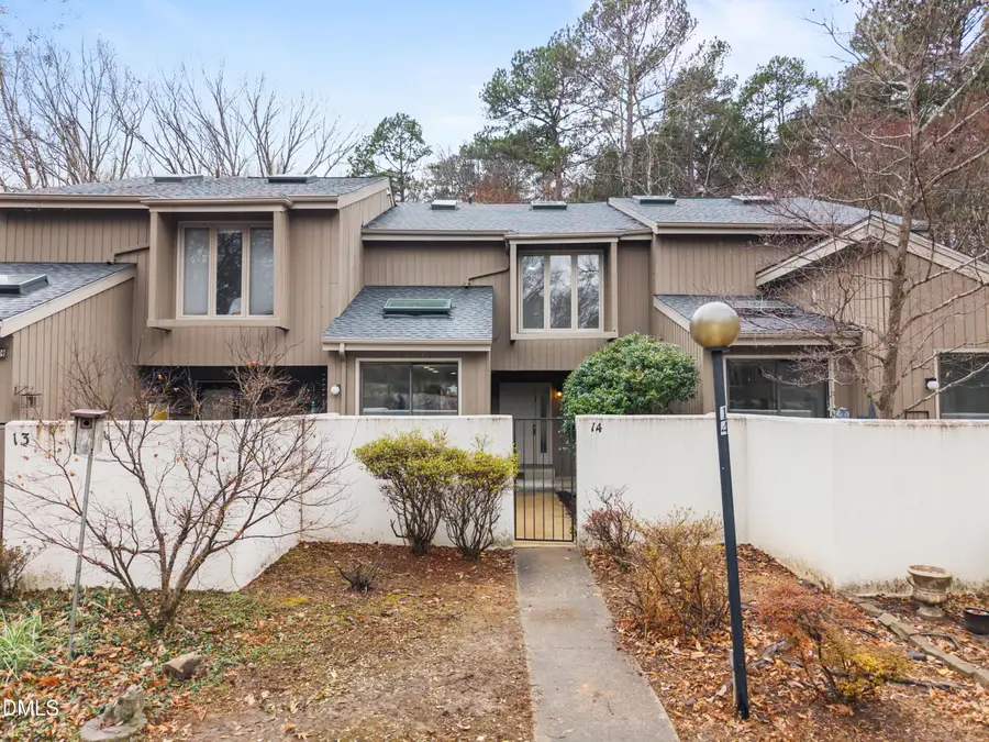 14 Tottenham Lane, Chapel Hill, NC 27517 - #3