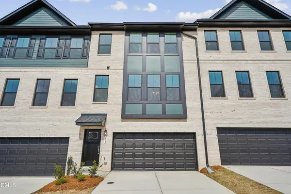 146 Midtown Rows Way #25, Fuquay Varina, NC 27526