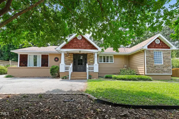 821 Woodburn Road, Raleigh, NC 27605