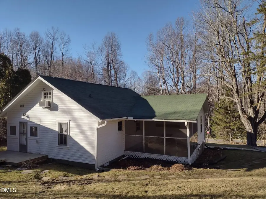 659 Chestnut Grove Road, Spruce Pine, NC 28777 - #2
