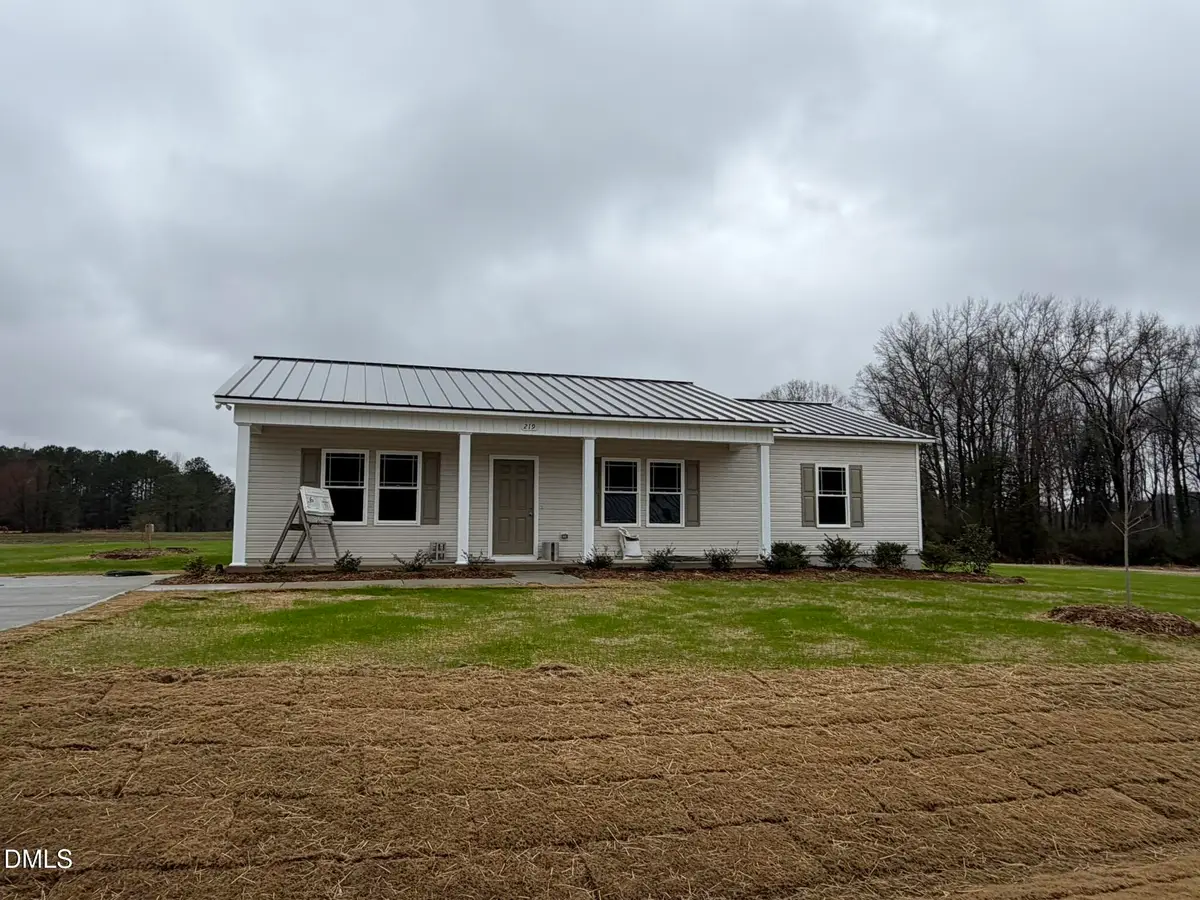 219 Jacobs Ridge Drive, Four Oaks, NC 27524 - #1