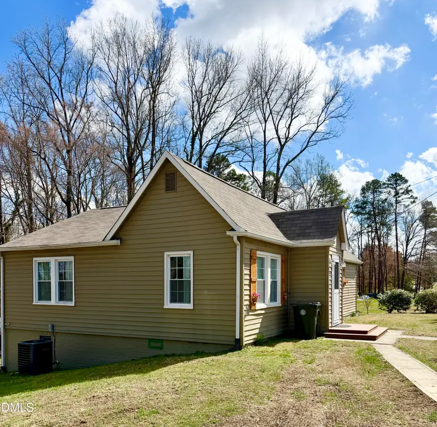 500 Pineywood Road, Thomasville, NC 27360 - #2