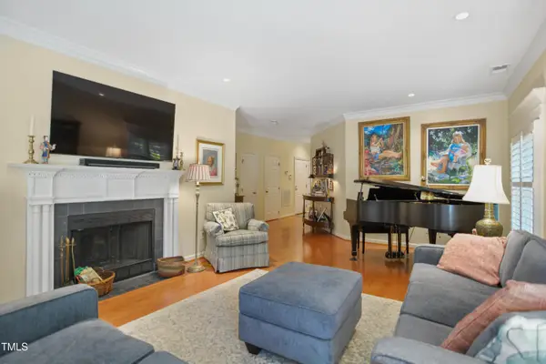 741 Bishops Park Drive #105, Raleigh, NC 27605