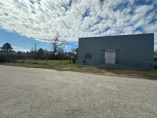 902 Douglas Street S, Wilson, NC 27893 - #2