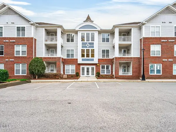 623 Eyam Hall Lane, Apex, NC 27502